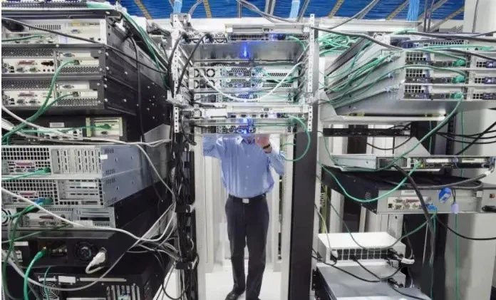 What are the differences between a Layer 3 switch and a router? What are the differences between a Layer 3 switch and a router?