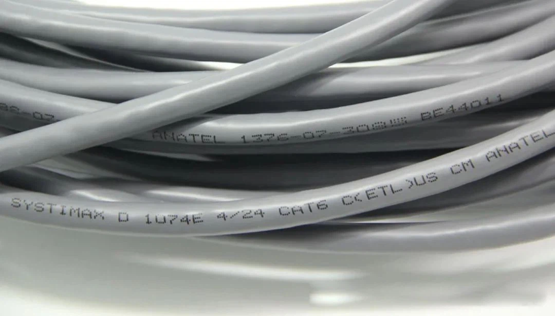 The label remarks on the ethernet cable.PVC/LSZH indicates the material of the ethernet cable.CM/CMR/CMP indicates the fire rating of the ethernet cable, The label remarks on the ethernet cable.PVC/LSZH indicates the material of the ethernet cable.CM/CMR/CMP indicates the fire rating of the ethernet cable,